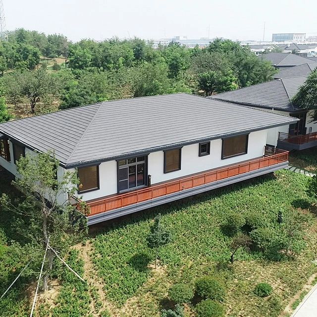 Lub teeb Steel Passive House (4)